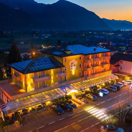 Hotel Castel Lodron Stauer Exterior foto
