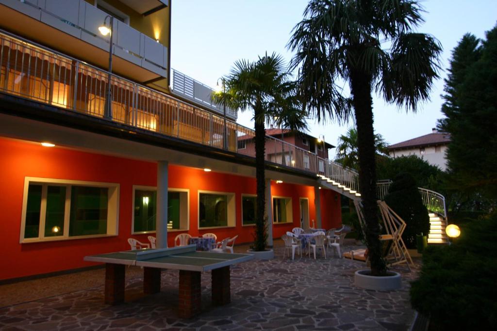 Hotel Castel Lodron Stauer Exterior foto